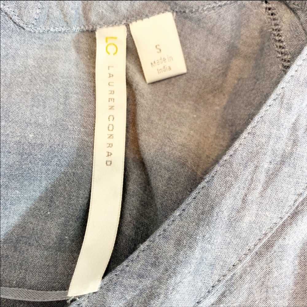 LC Lauren Conrad 3/4 Sleeve Loose Chambray Blue Peasant Top - Picture 7 of 8